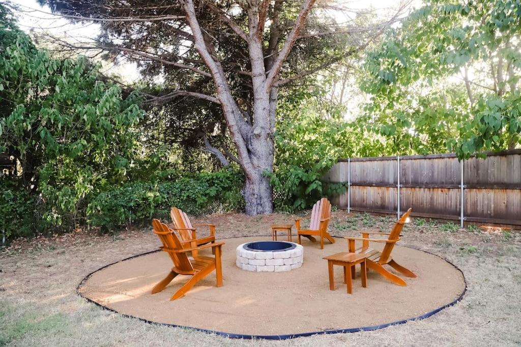 PottsboroThe Little Getaway-Sleeps 4, Firepit, Pet Friendly别墅 外观 照片